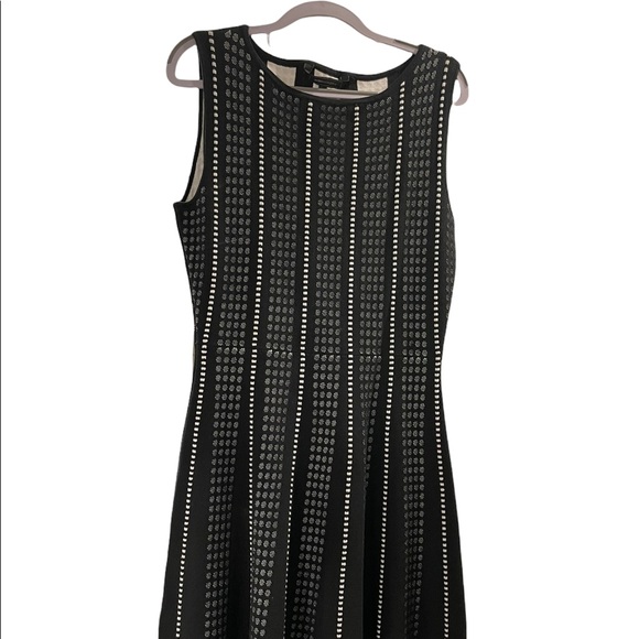 BCBG Maxazria - Picture 1 of 3